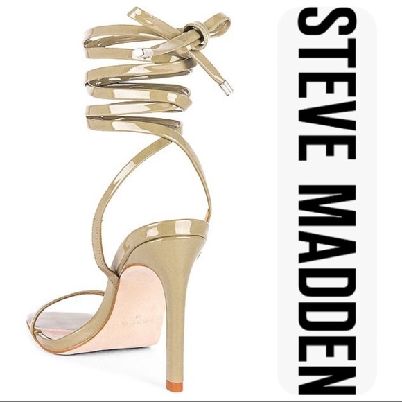 NEW Steve Madden Uplift Lace Up Square Toe Patent Heeled Sandals Size 7.5 - Picture 2 of 7